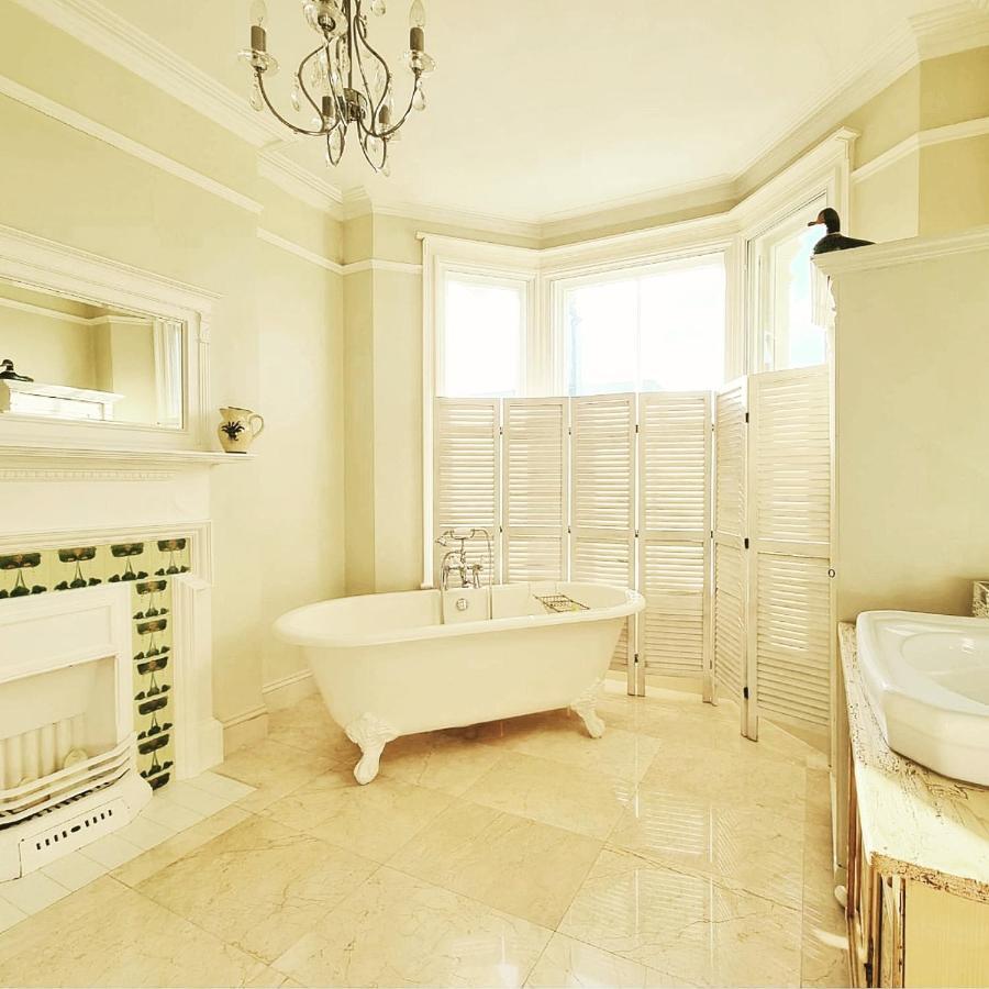 West Hill Retreat Edwardian Balcony Ensuite With Room Served Breakfast & Free Parking Hastings Exterior foto